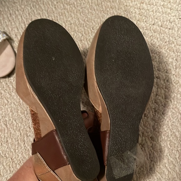 Like new - Picture 3 of 3